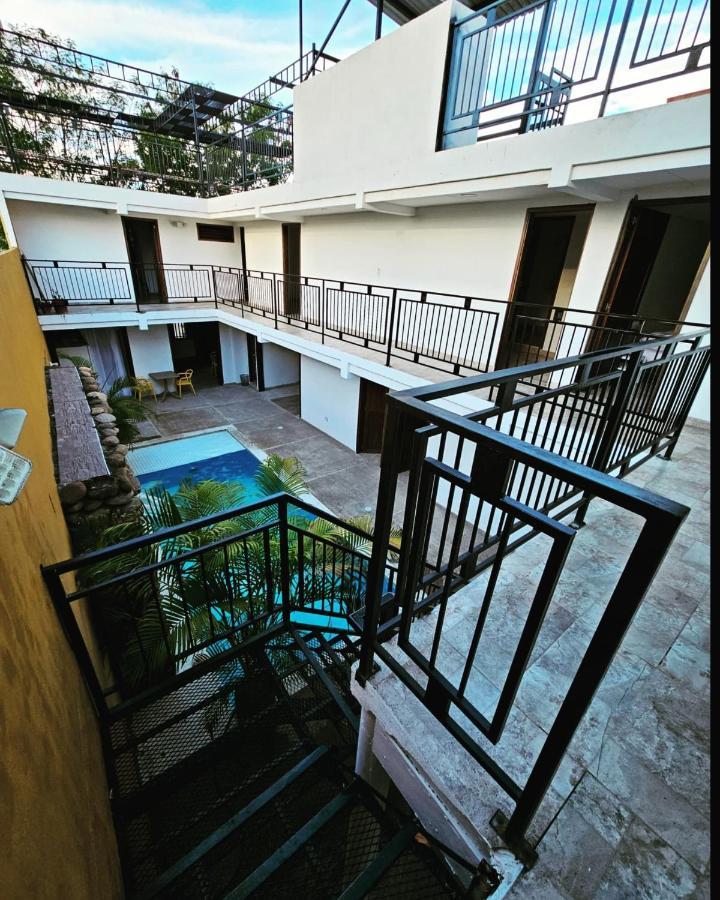 Hotel Victoria Queen Villavieja Extérieur photo